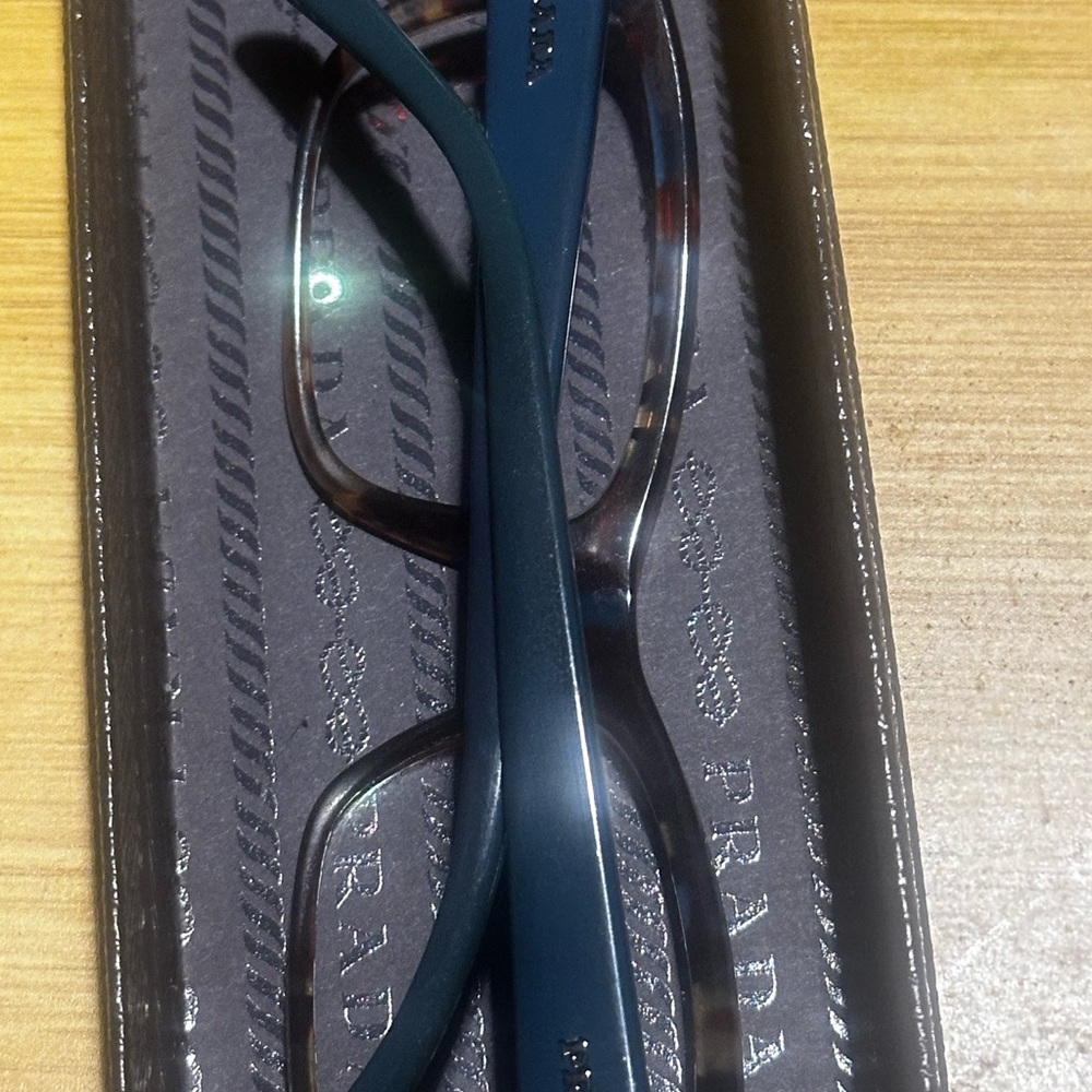 Eyeglass frames - Picture 8 of 10